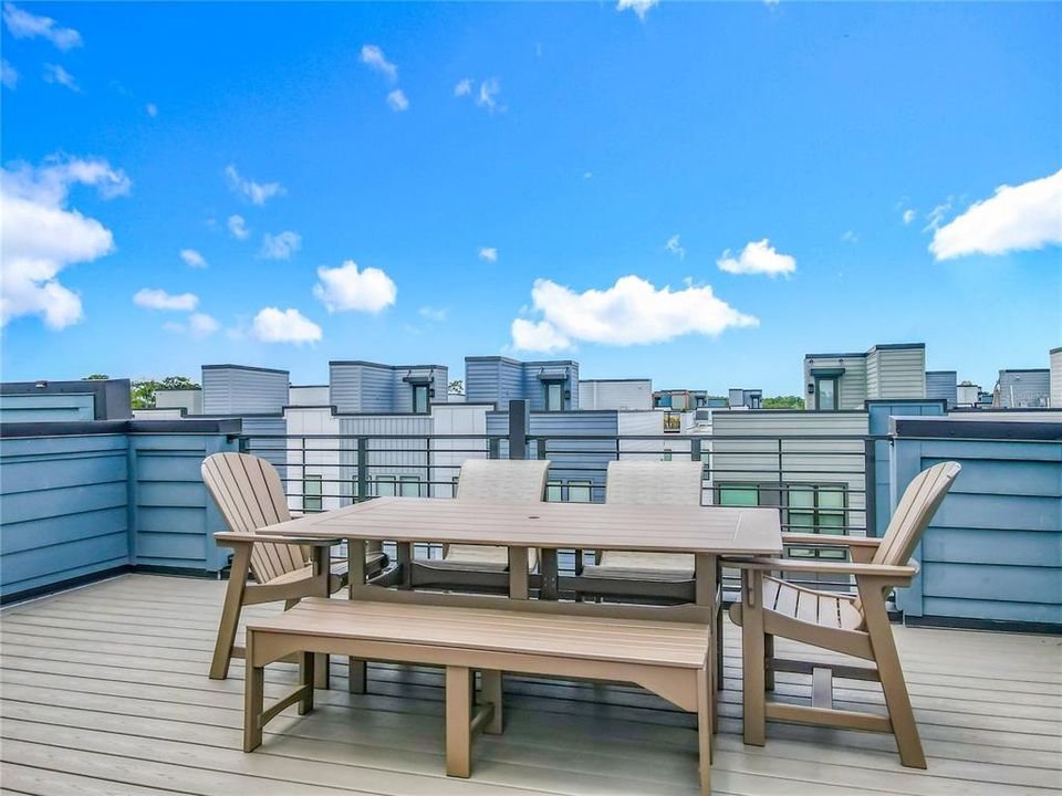 На продажу: $680,000 (4 спален, 3 ванн, 1815 Квадратных фут)