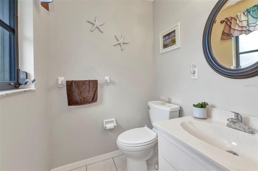 合同活跃: $419,900 (3 贝兹, 2 浴室, 2271 平方英尺)