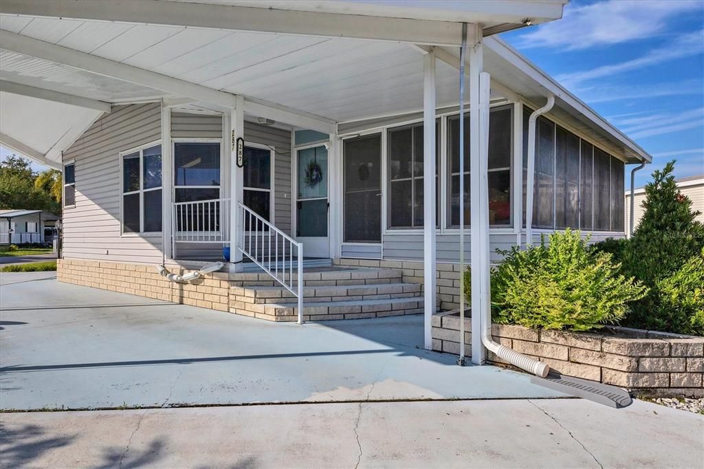 Activo con contrato: $190,000 (2 camas, 2 baños, 1421 Pies cuadrados)