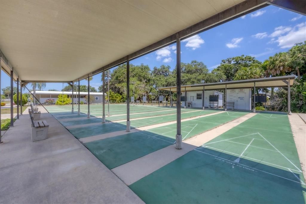 Activo con contrato: $190,000 (2 camas, 2 baños, 1421 Pies cuadrados)