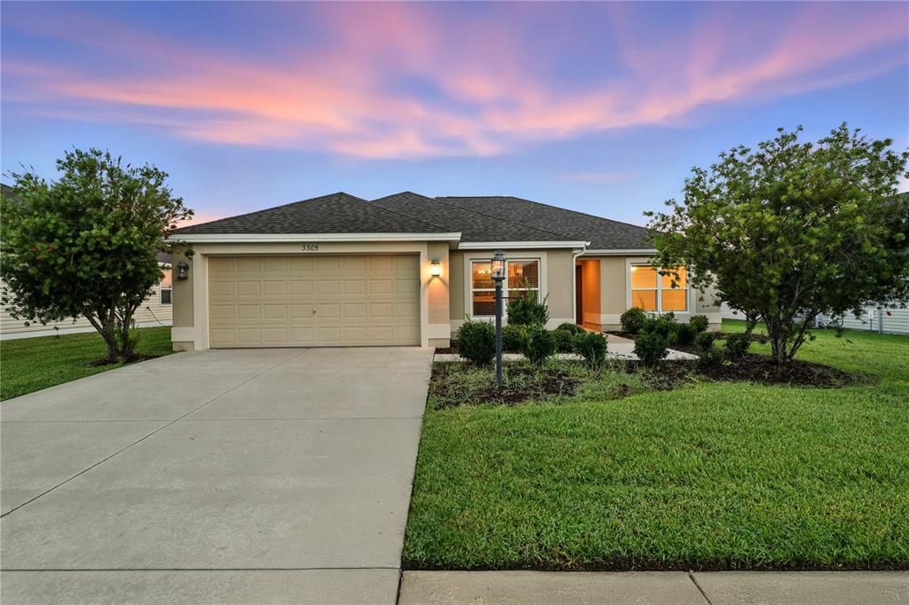 最近售出: $309,237 (3 贝兹, 2 浴室, 1575 平方英尺)