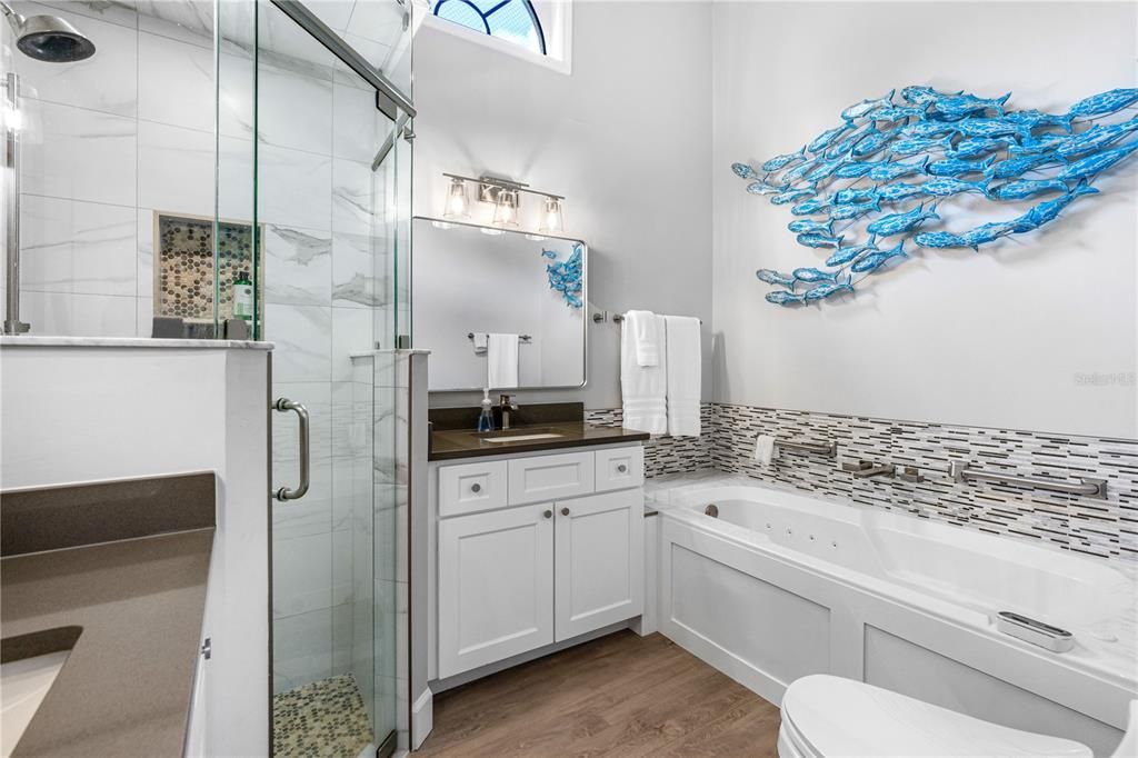 Под контрактом: $319,000 (3 спален, 2 ванн, 1344 Квадратных фут)