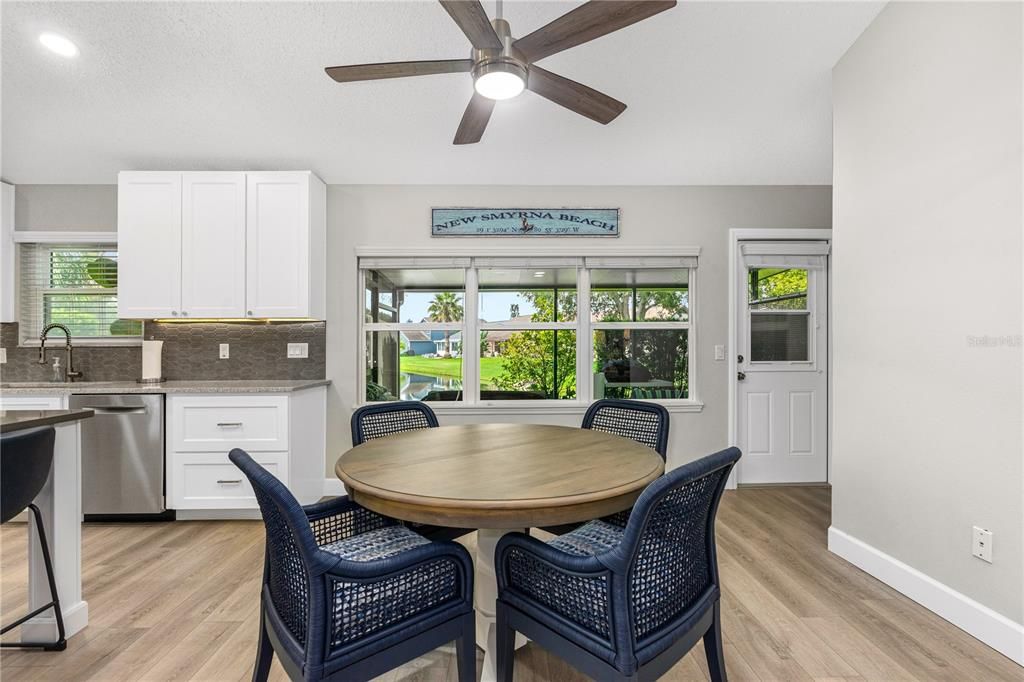 Под контрактом: $319,000 (3 спален, 2 ванн, 1344 Квадратных фут)