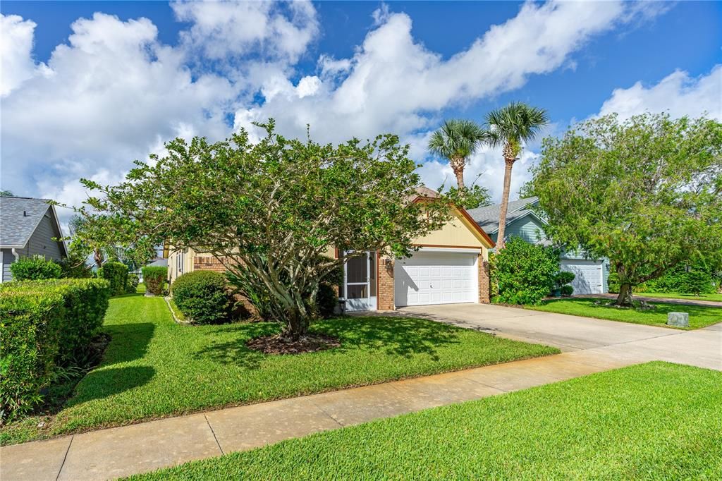 Под контрактом: $319,000 (3 спален, 2 ванн, 1344 Квадратных фут)