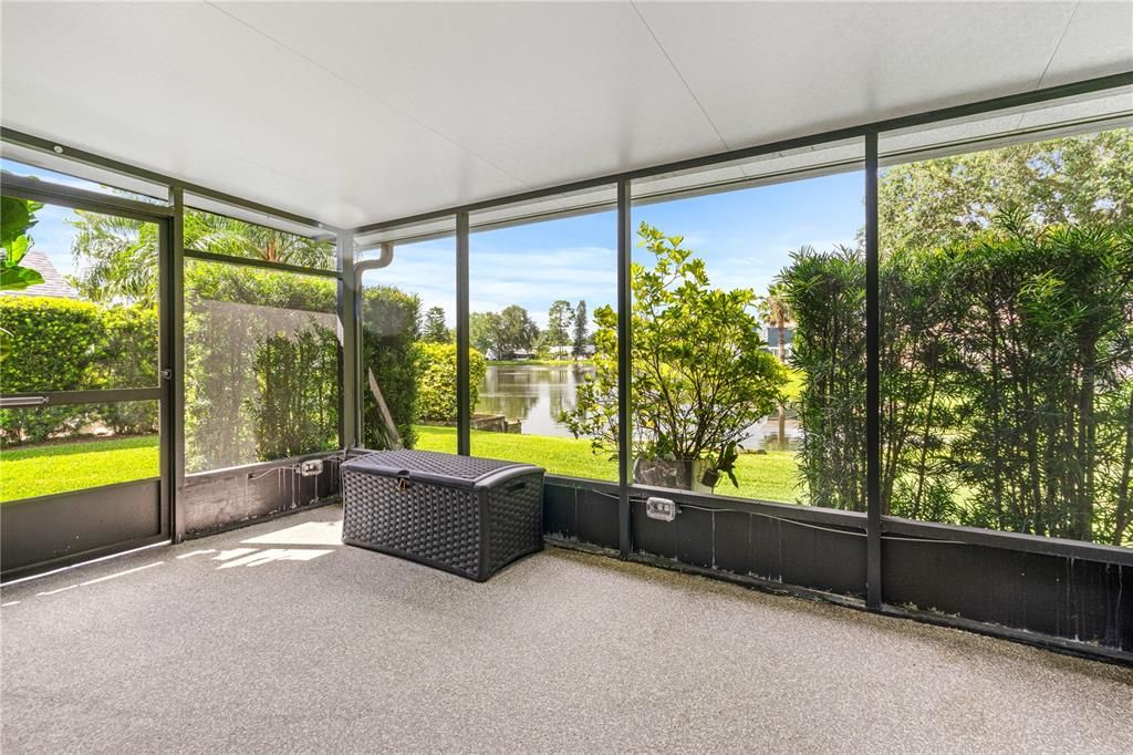 Под контрактом: $319,000 (3 спален, 2 ванн, 1344 Квадратных фут)