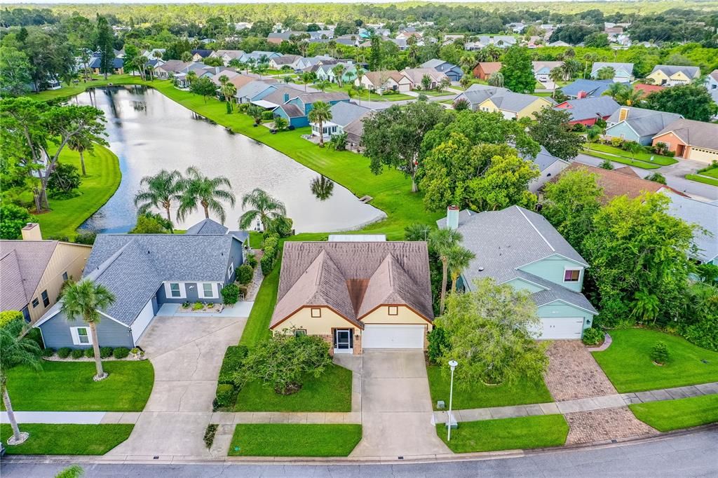 Под контрактом: $319,000 (3 спален, 2 ванн, 1344 Квадратных фут)