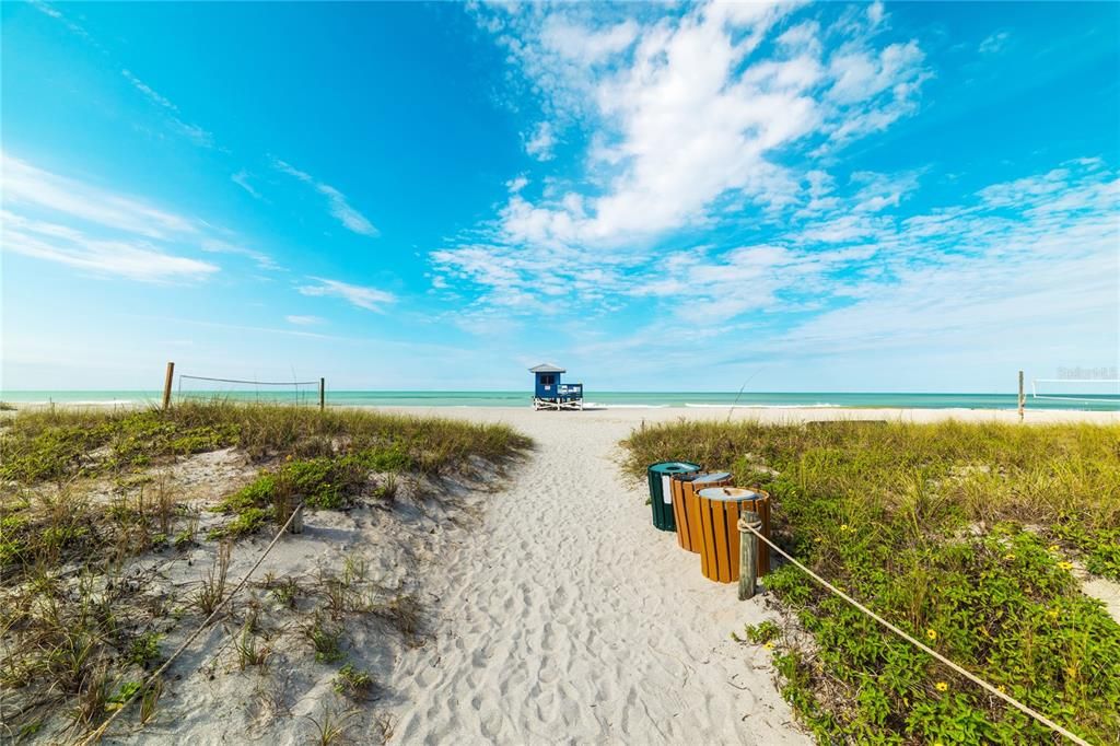 合同活跃: $189,000 (3 贝兹, 2 浴室, 1485 平方英尺)