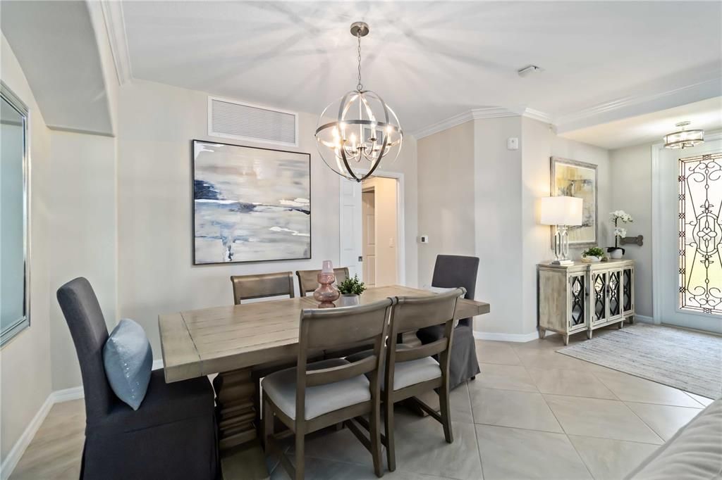 For Rent: $7,500 (3 beds, 2 baths, 1737 Square Feet)