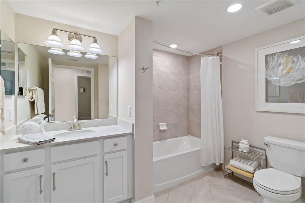 For Rent: $7,500 (3 beds, 2 baths, 1737 Square Feet)