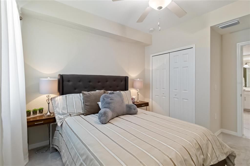 For Rent: $7,500 (3 beds, 2 baths, 1737 Square Feet)