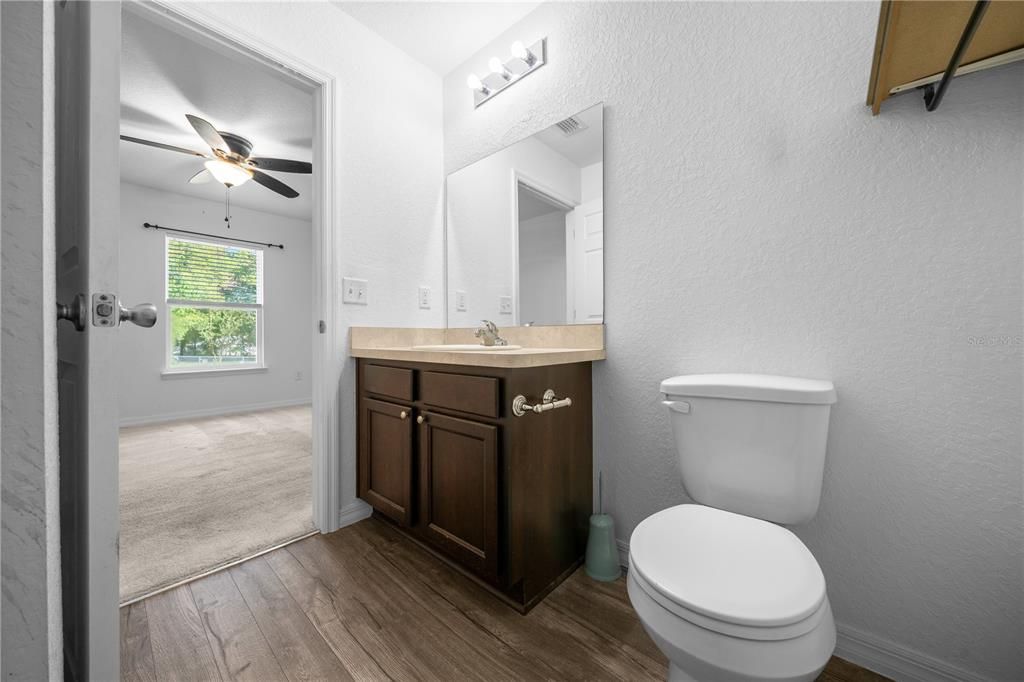 Active With Contract: $210,000 (3 beds, 2 baths, 1014 Square Feet)