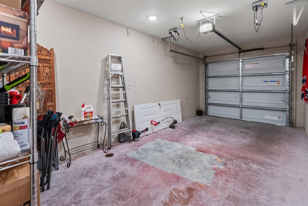 En Venta: $230,000 (3 camas, 2 baños, 1171 Pies cuadrados)