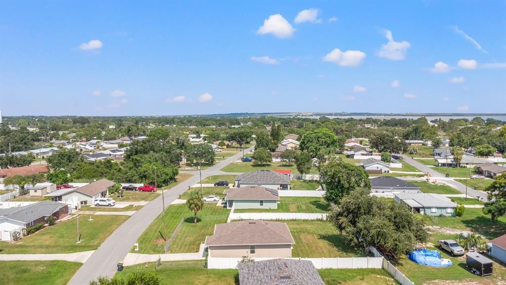 En Venta: $230,000 (3 camas, 2 baños, 1171 Pies cuadrados)