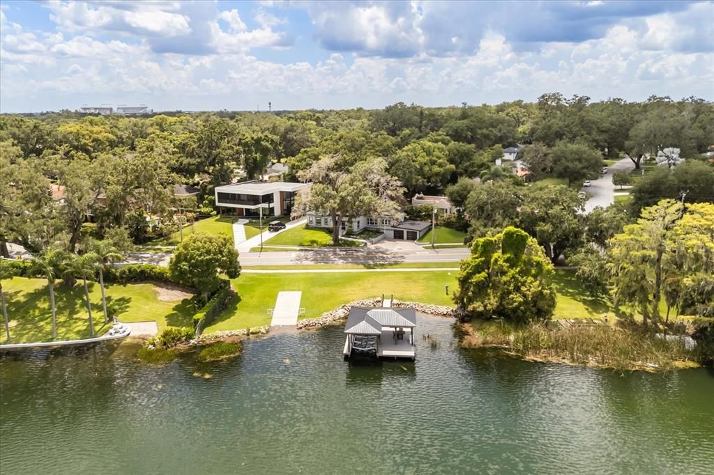 For Sale: $1,099,999 (3 beds, 3 baths, 2413 Square Feet)