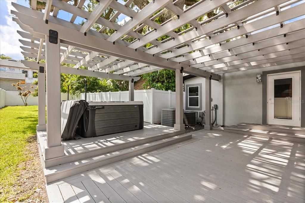 For Sale: $1,099,999 (3 beds, 3 baths, 2413 Square Feet)