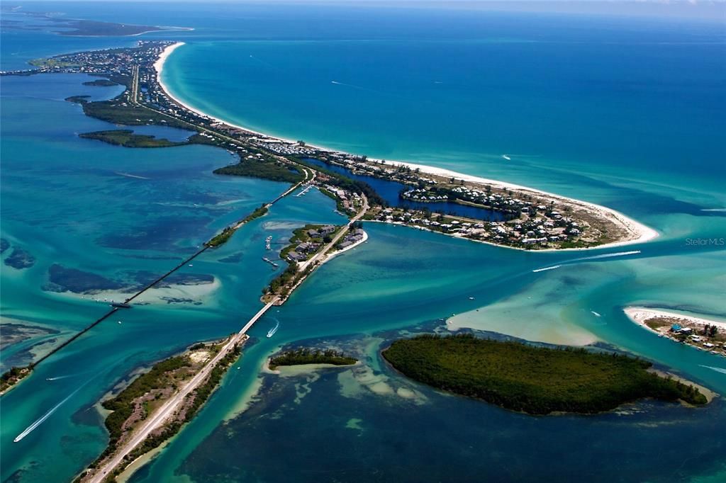 出租: $3,500 (3 贝兹, 2 浴室, 2112 平方英尺)