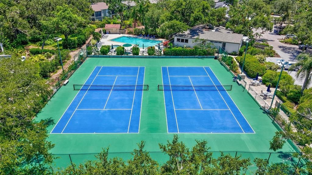 На продажу: $397,000 (3 спален, 2 ванн, 1283 Квадратных фут)