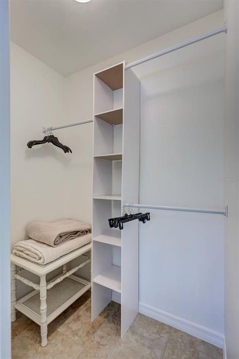 На продажу: $397,000 (3 спален, 2 ванн, 1283 Квадратных фут)