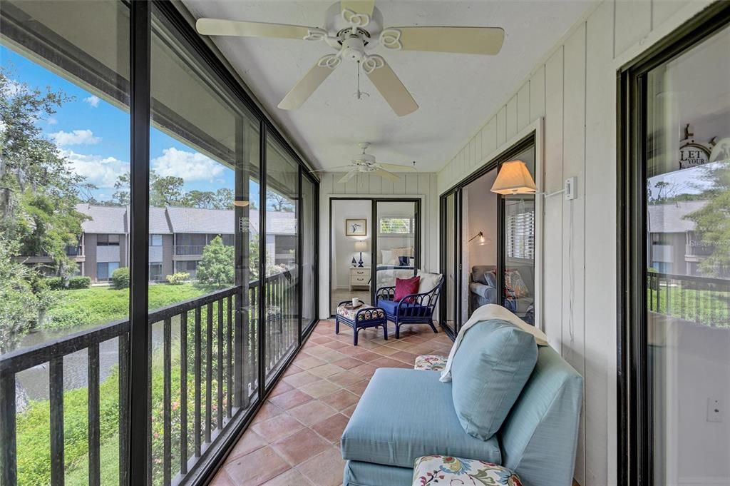 На продажу: $397,000 (3 спален, 2 ванн, 1283 Квадратных фут)