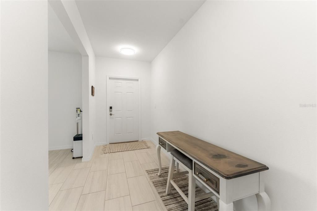 En Venta: $424,900 (4 camas, 2 baños, 2633 Pies cuadrados)