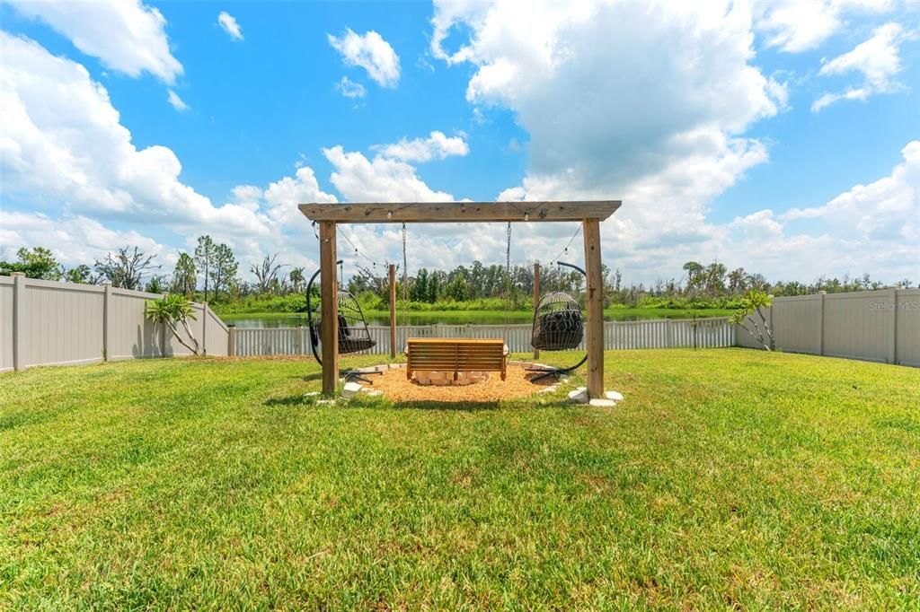 En Venta: $424,900 (4 camas, 2 baños, 2633 Pies cuadrados)