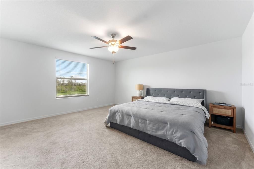 En Venta: $424,900 (4 camas, 2 baños, 2633 Pies cuadrados)