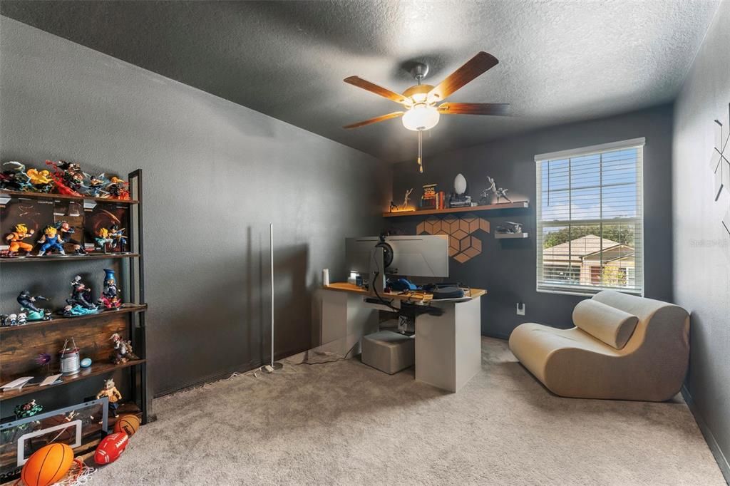 En Venta: $424,900 (4 camas, 2 baños, 2633 Pies cuadrados)