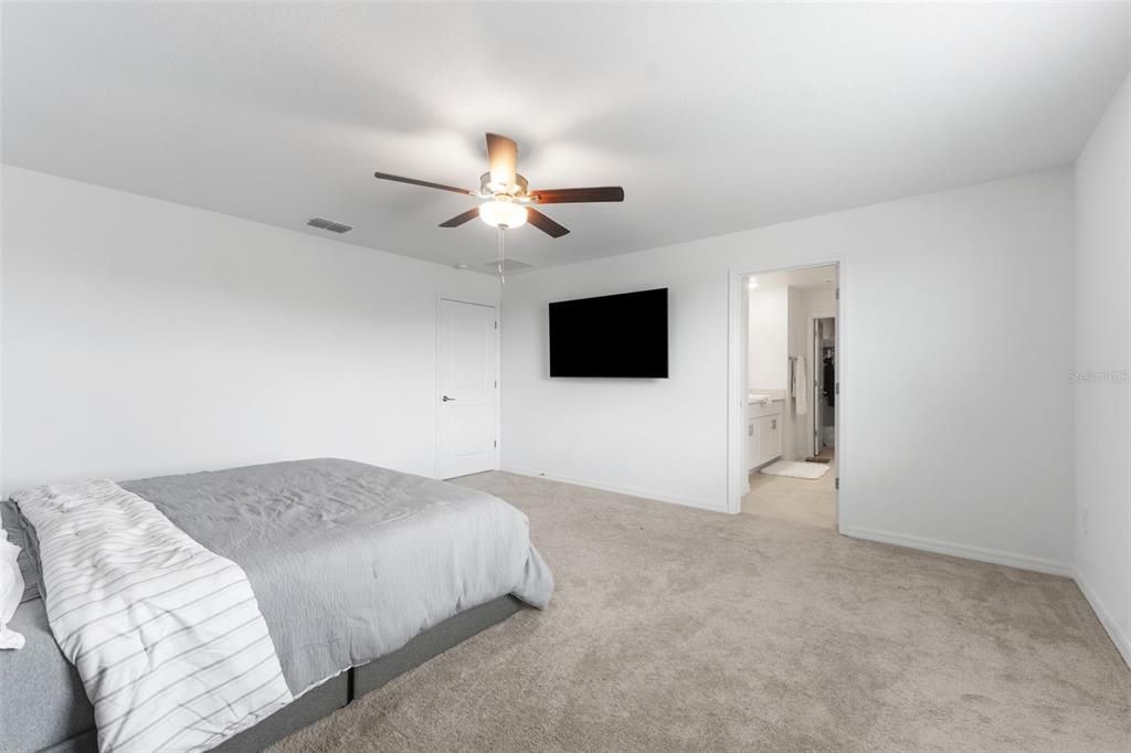 En Venta: $424,900 (4 camas, 2 baños, 2633 Pies cuadrados)