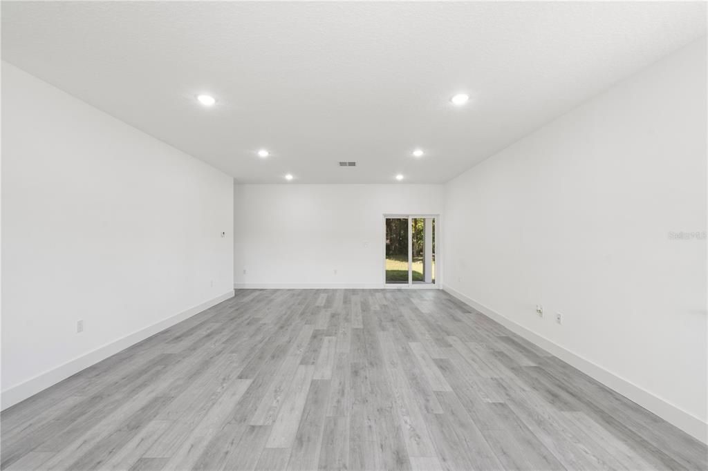 На продажу: $440,000 (3 спален, 2 ванн, 1470 Квадратных фут)