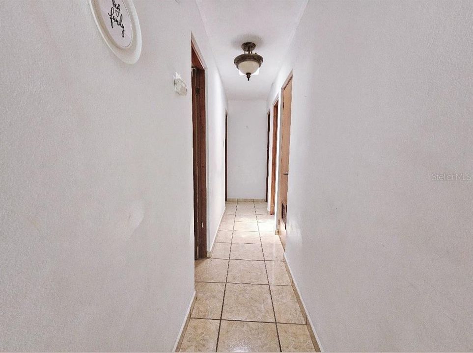 En Venta: $260,000 (3 camas, 2 baños, 1260 Pies cuadrados)