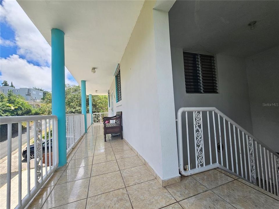 En Venta: $260,000 (3 camas, 2 baños, 1260 Pies cuadrados)