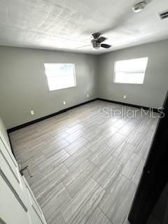 На продажу: $375,000 (3 спален, 2 ванн, 1656 Квадратных фут)