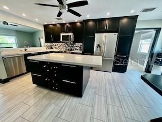 На продажу: $375,000 (3 спален, 2 ванн, 1656 Квадратных фут)