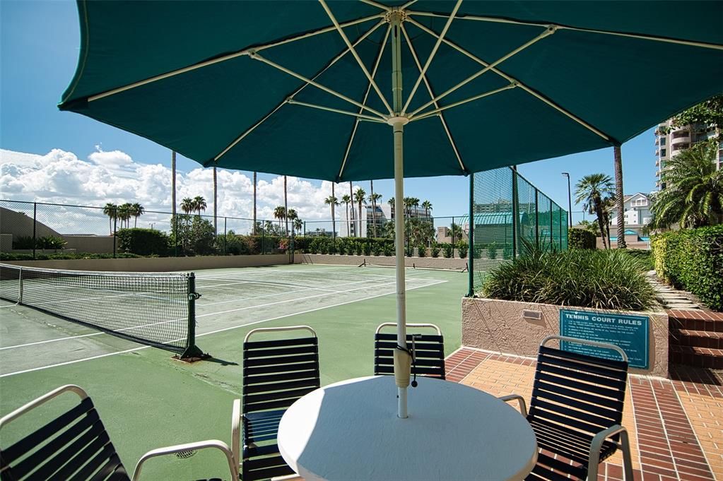 待售: $1,950,000 (3 贝兹, 2 浴室, 1942 平方英尺)