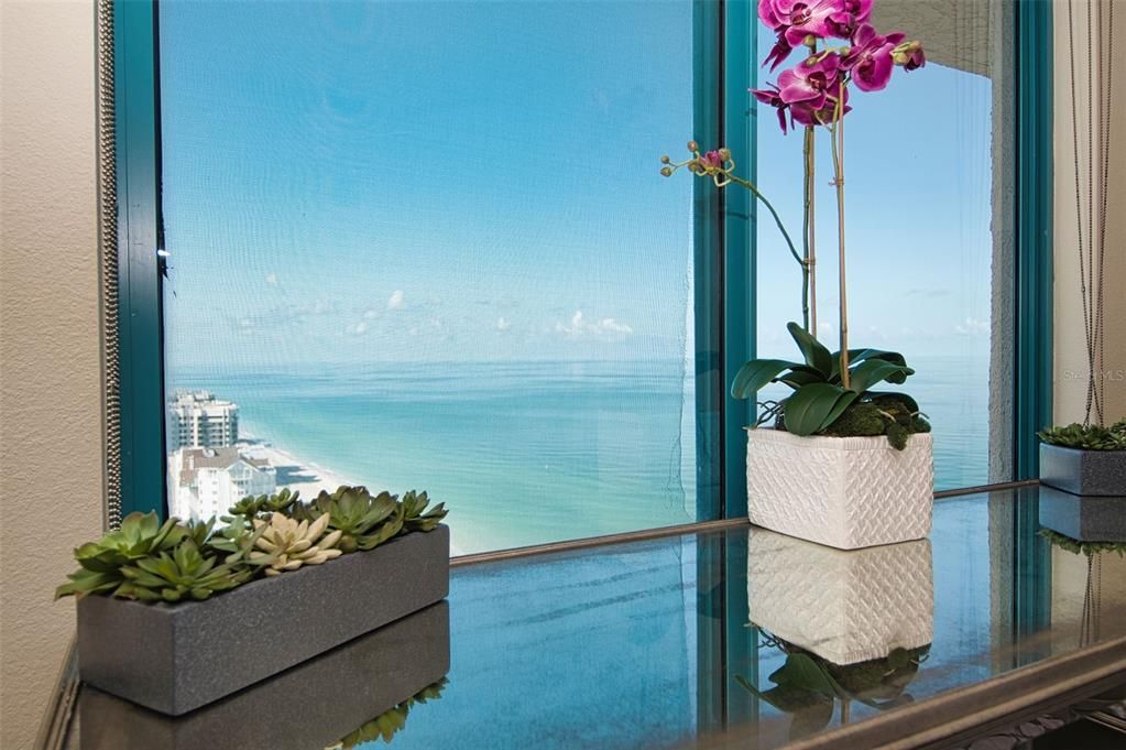 待售: $1,950,000 (3 贝兹, 2 浴室, 1942 平方英尺)