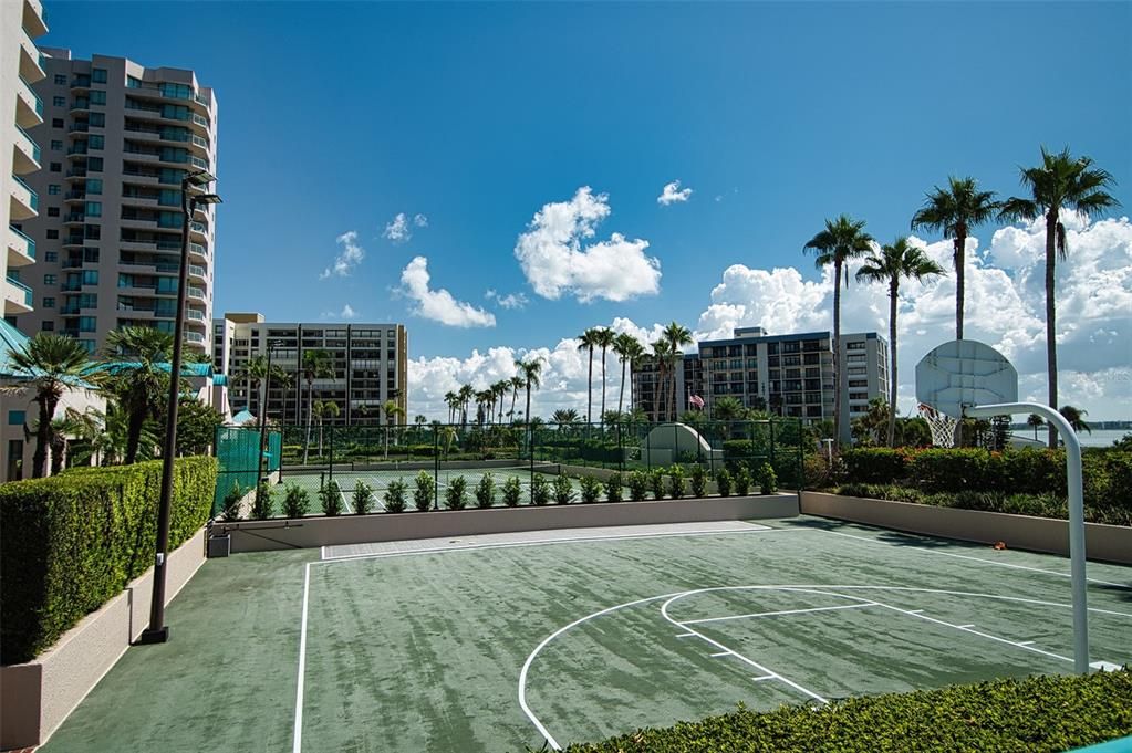 待售: $1,950,000 (3 贝兹, 2 浴室, 1942 平方英尺)