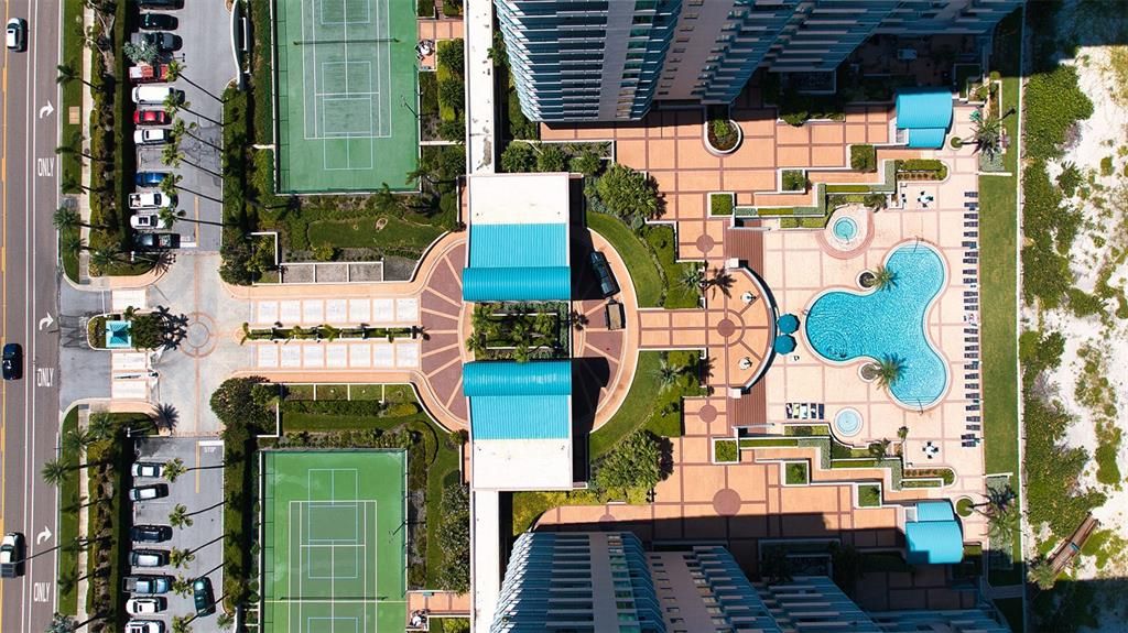 待售: $1,950,000 (3 贝兹, 2 浴室, 1942 平方英尺)