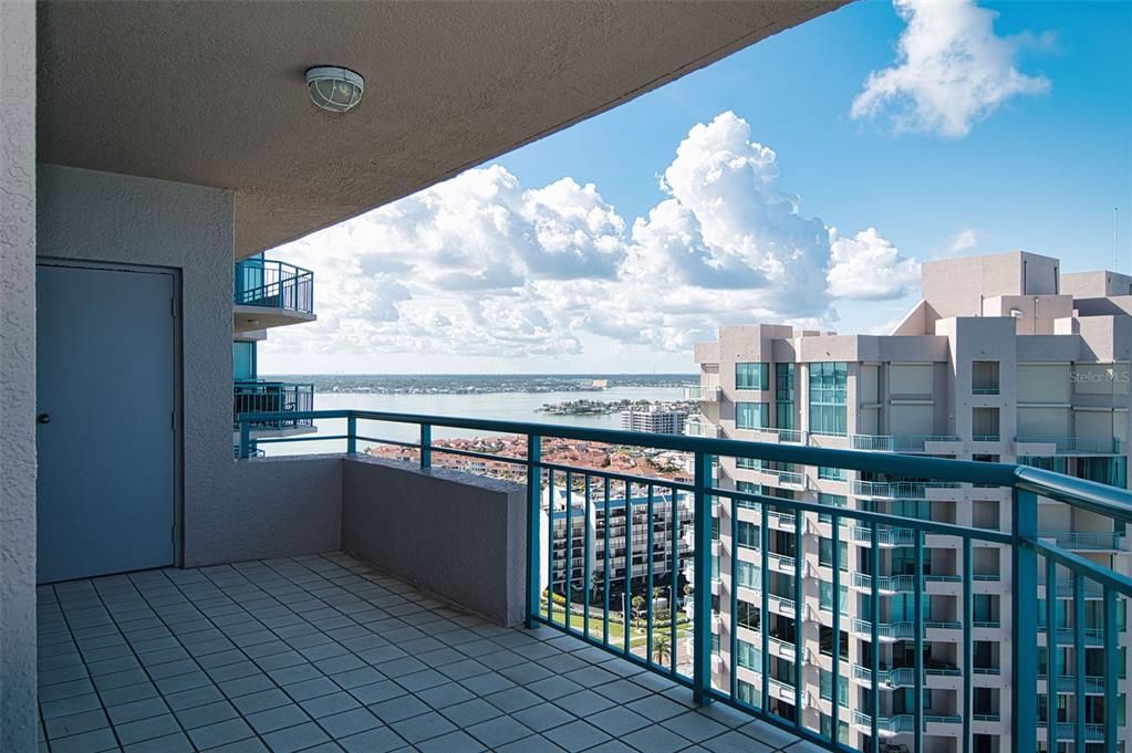 待售: $1,950,000 (3 贝兹, 2 浴室, 1942 平方英尺)