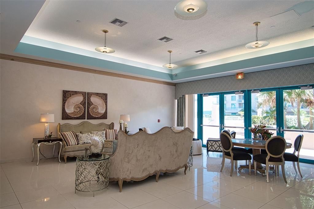 待售: $1,950,000 (3 贝兹, 2 浴室, 1942 平方英尺)