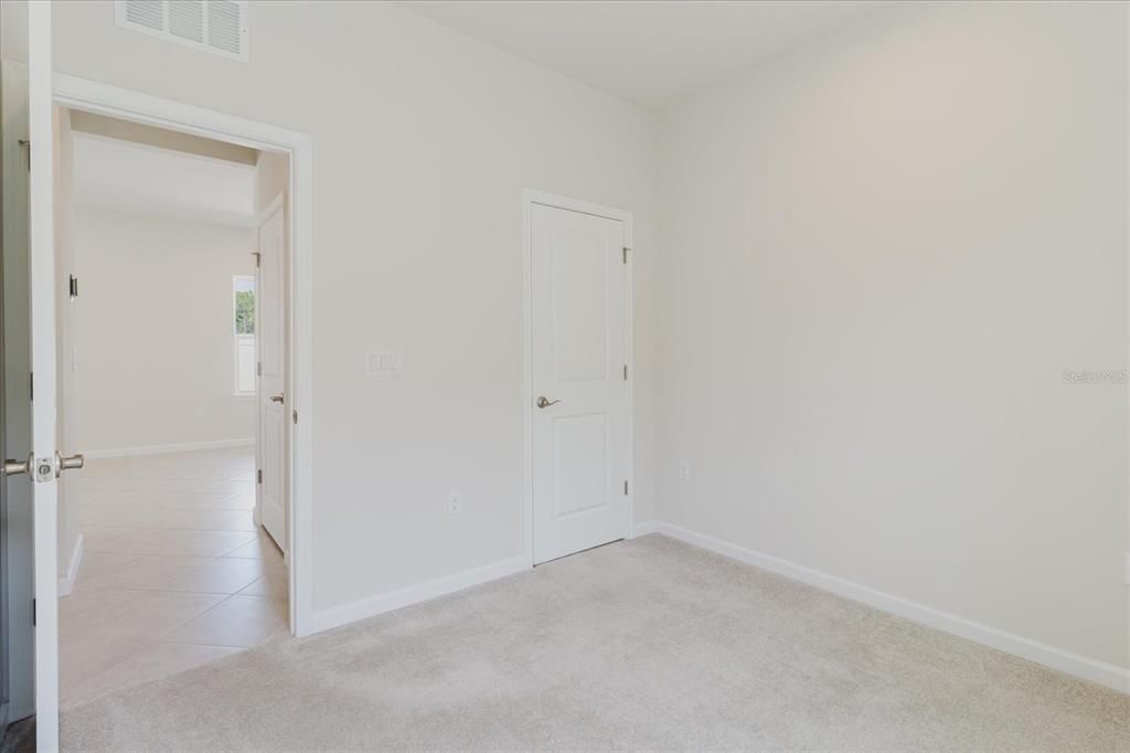 Activo con contrato: $350,000 (3 camas, 2 baños, 1500 Pies cuadrados)