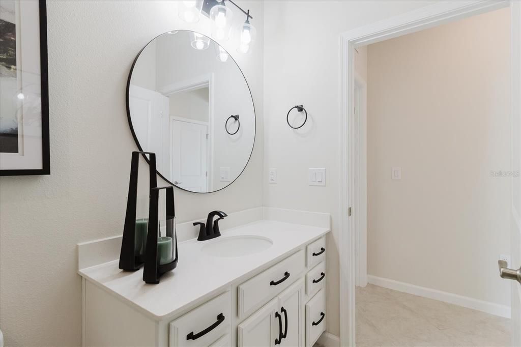 Activo con contrato: $350,000 (3 camas, 2 baños, 1500 Pies cuadrados)