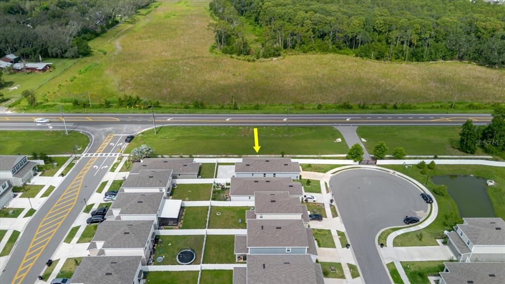 Activo con contrato: $350,000 (3 camas, 2 baños, 1500 Pies cuadrados)