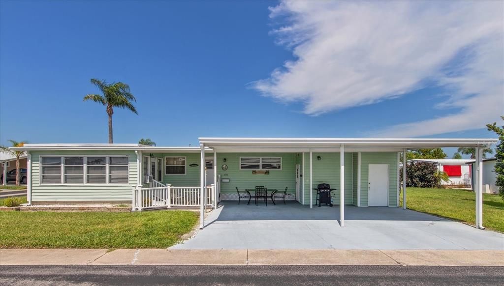 合同活跃: $165,000 (2 贝兹, 2 浴室, 1344 平方英尺)