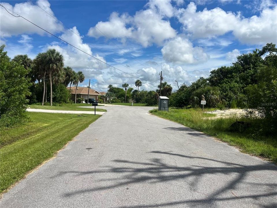 For Sale: $22,000 (0.17 acres)