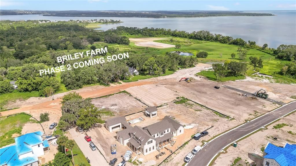 待售: $575,000 (0.45 acres)