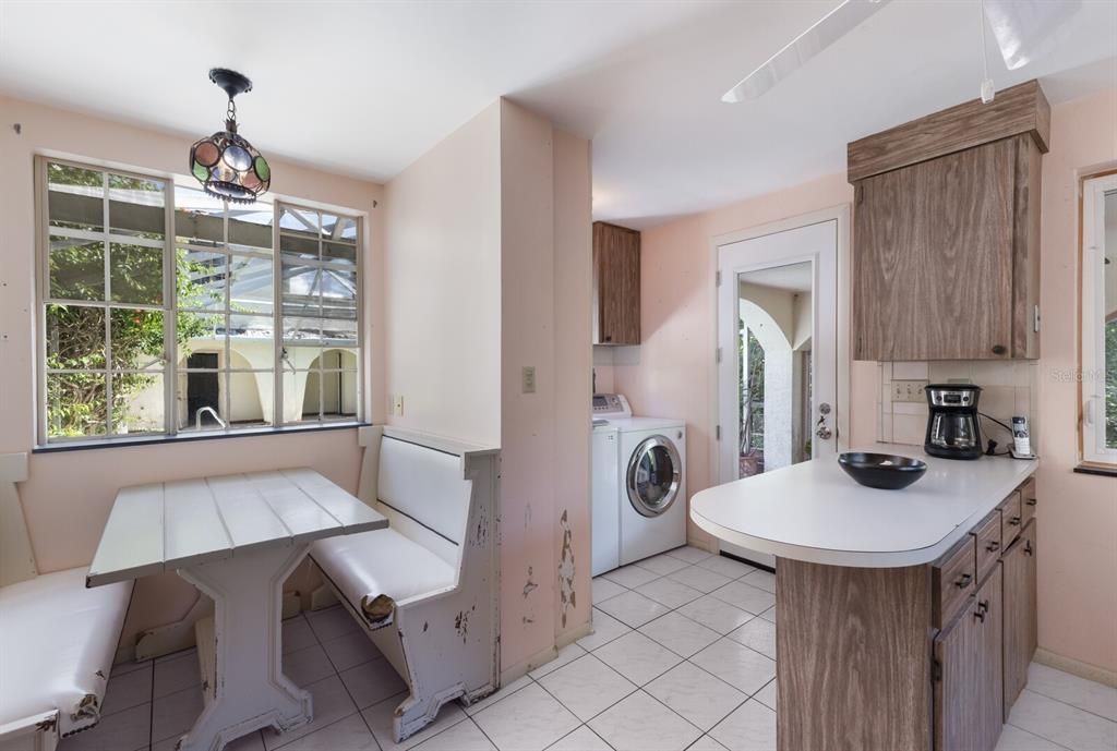 En Venta: $1,350,000 (3 camas, 2 baños, 2593 Pies cuadrados)