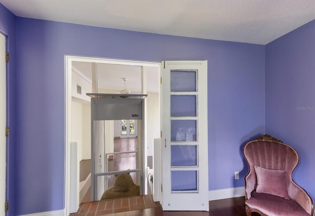 En Venta: $1,350,000 (3 camas, 2 baños, 2593 Pies cuadrados)