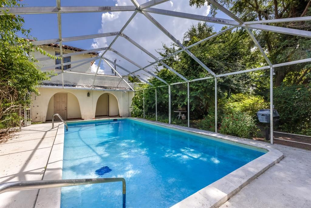 En Venta: $1,350,000 (3 camas, 2 baños, 2593 Pies cuadrados)