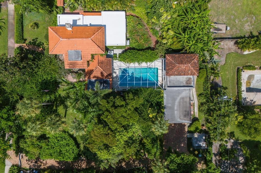 En Venta: $1,350,000 (3 camas, 2 baños, 2593 Pies cuadrados)