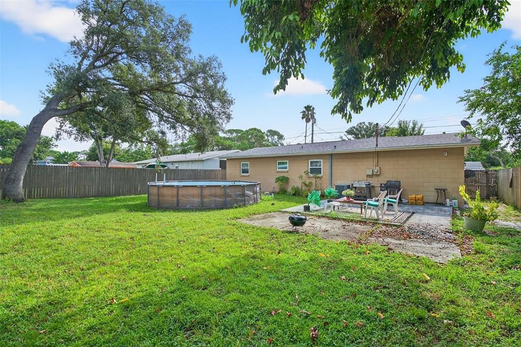 For Sale: $330,000 (3 beds, 1 baths, 999 Square Feet)